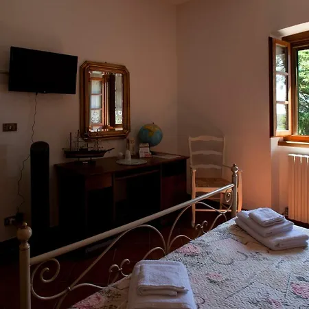 בית הארחה Casa Il Ceppo ארצו