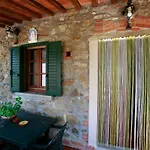 Casa Il Ceppo בית הארחה 3*